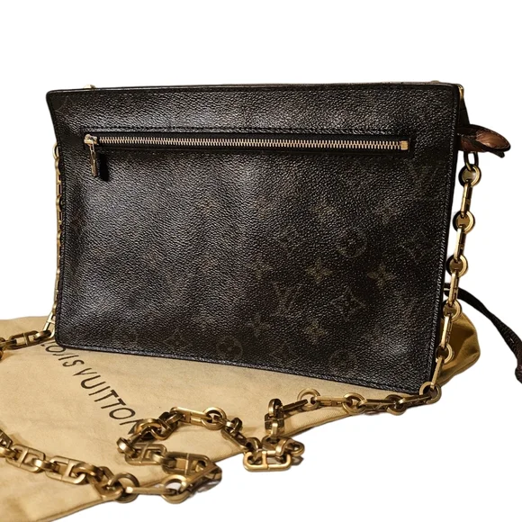 LOUIS VUITTON ENGHIEN BAG - Picture 14 of 14